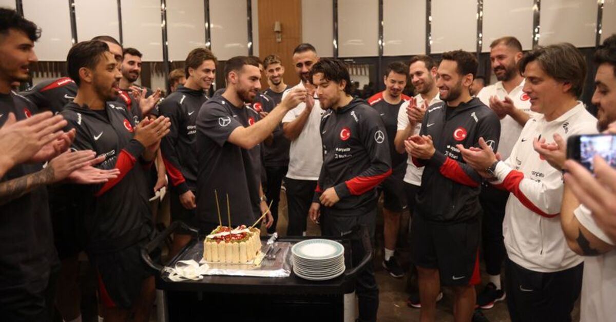 A Milli Takım’da Ferdi Kadıoğlu’nun doğum günü kutlandı