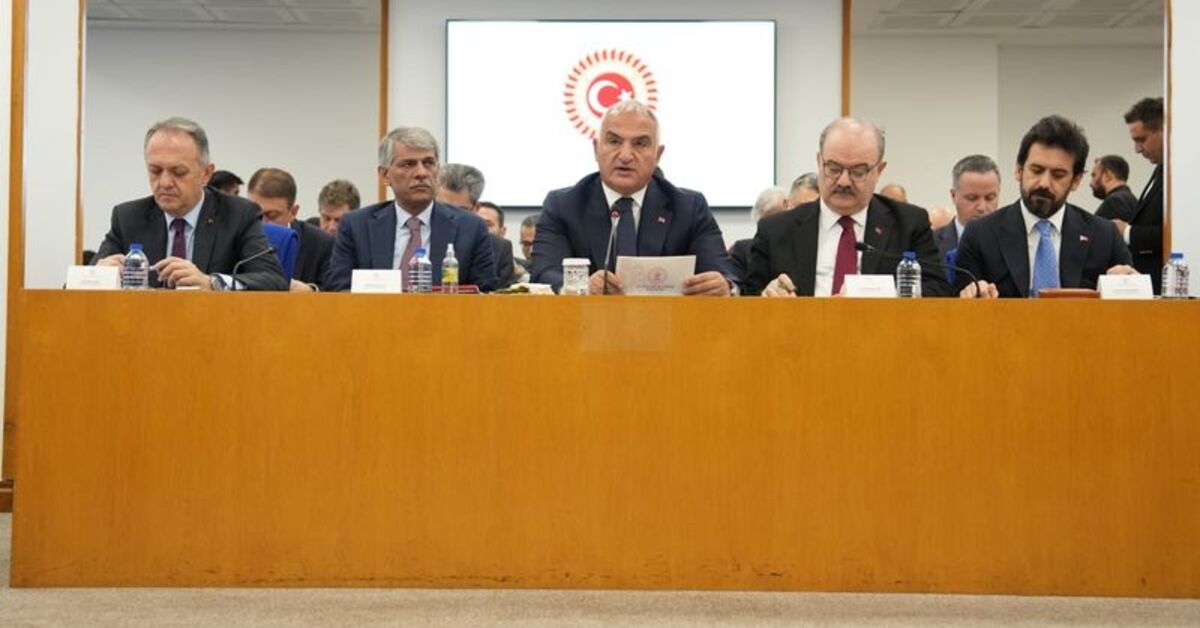 Bakan Ersoy: Formula 1’i İstanbul’umuza kazandırmak istiyoruz