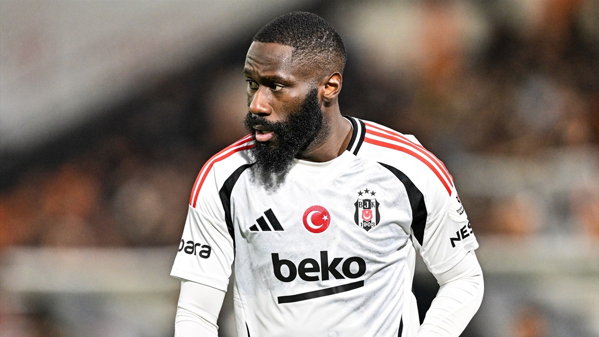 Arthur Masuaku’dan ayrılık kararı! Hüseyin Yücel’le arası açılmıştı