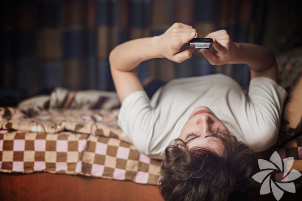 Gençlerin ekran süresini azaltmak için 5 yol