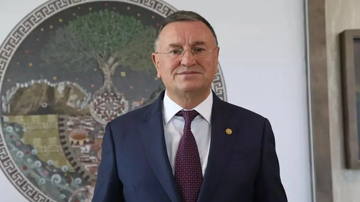 Son dakika: Lütfü Savaş CHP’den ihraç edildi