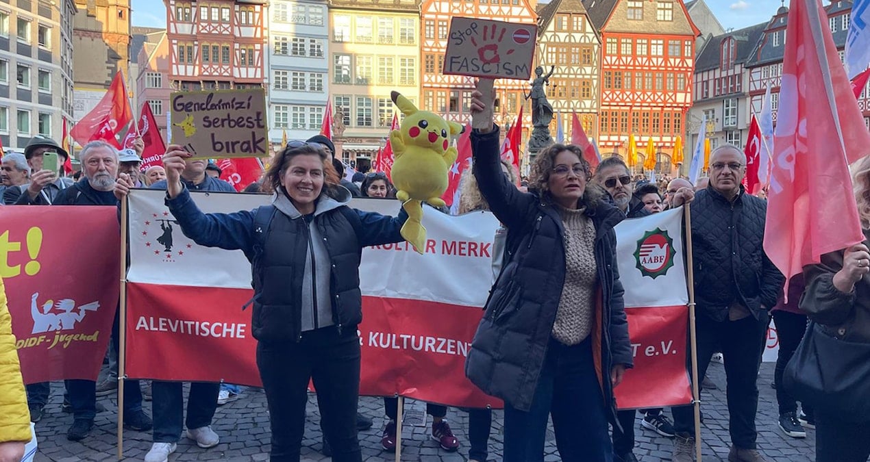 Almanya’da İmamoğlu’na destek eylemleri sürdü